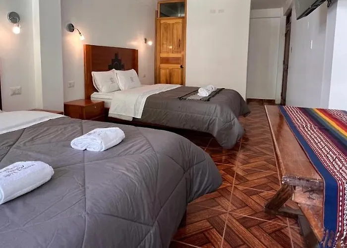 Gasthof Quechua's House & Coffee 3*